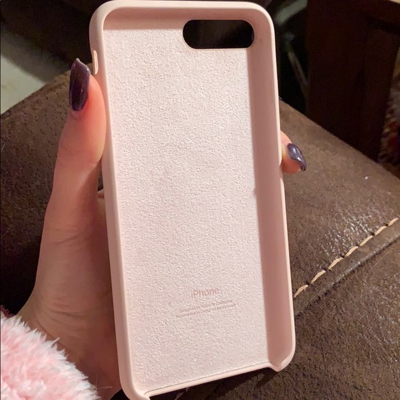 SOLD Apple iPhone 7/8 Plus Case - Picture 3 of 4